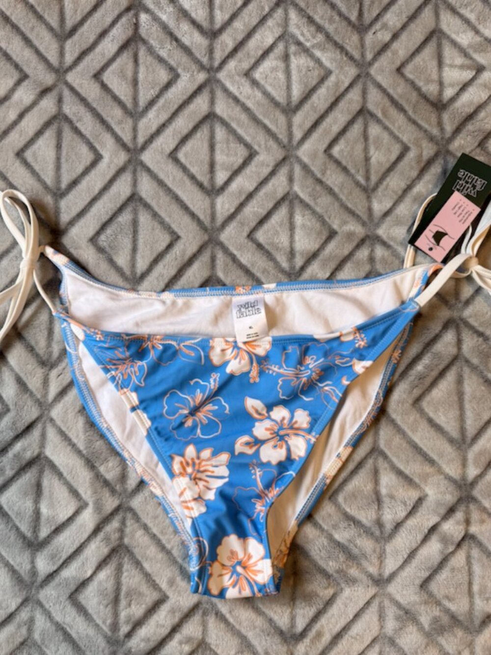NWT Floral Bikini Bottoms Size XL